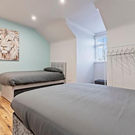Bella'S House 12Mins Bus To Motor Point Arena Free Street Parking Villa Nottingham Exterior photo
